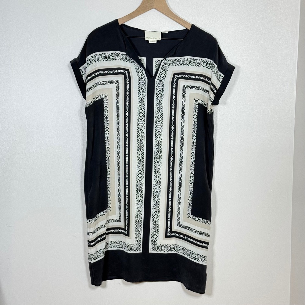 Cynthia Rowley 100% Silk Womens Shift Dress 6 Black White Geometric Neutral